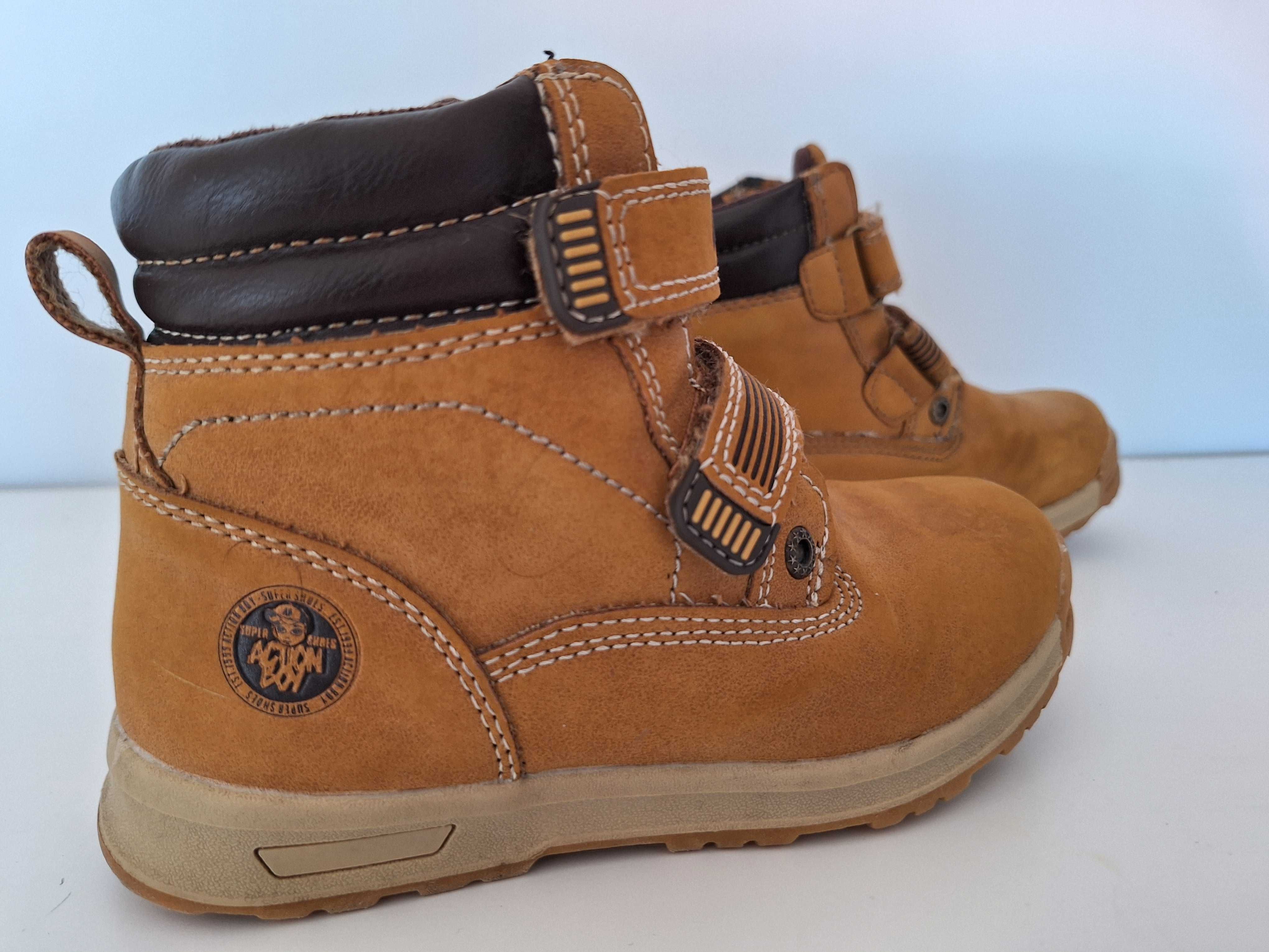 Buty dziecięce CCC Action boy trzewiki zimowe rozmiar 29 w bdb stanie