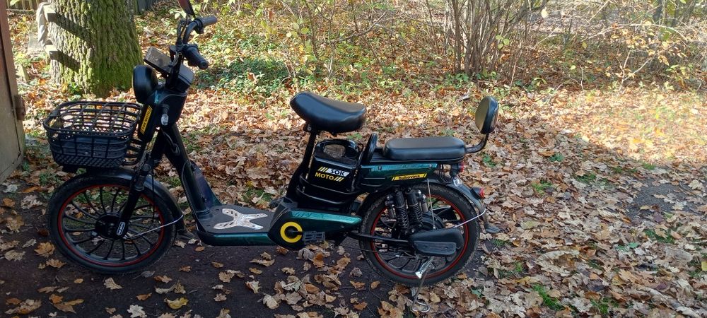 Продам Елетроскутер