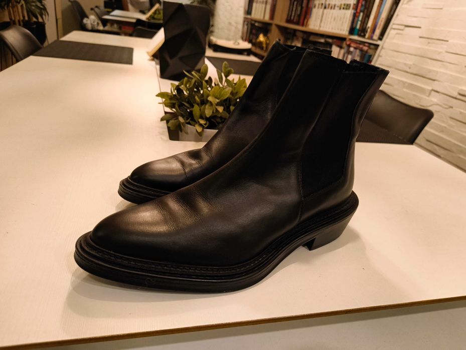 Zara, eleganckie sztyblety