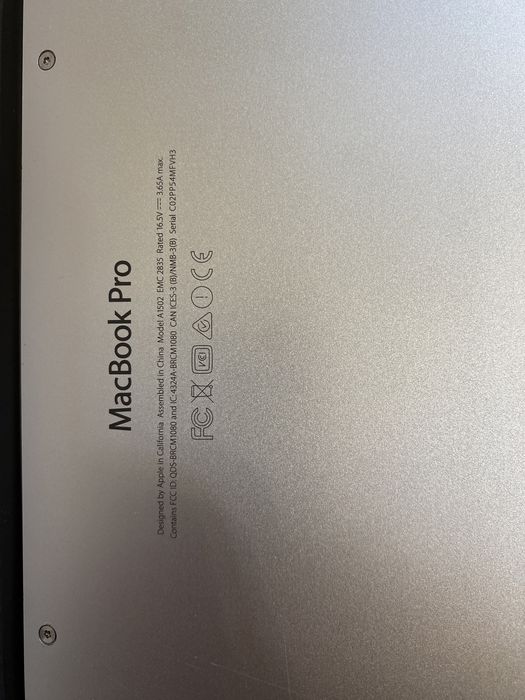 Apple MacBook Pro 13.3, 2015год, core-i5,озу-8gb,ssd-256gb
