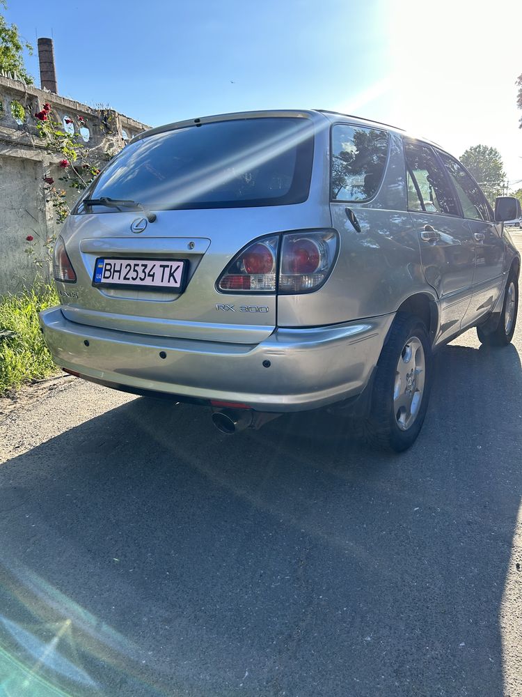 Lexus RX 300 2000р