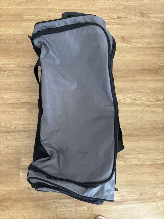 Mala 23kg - Sharper Image