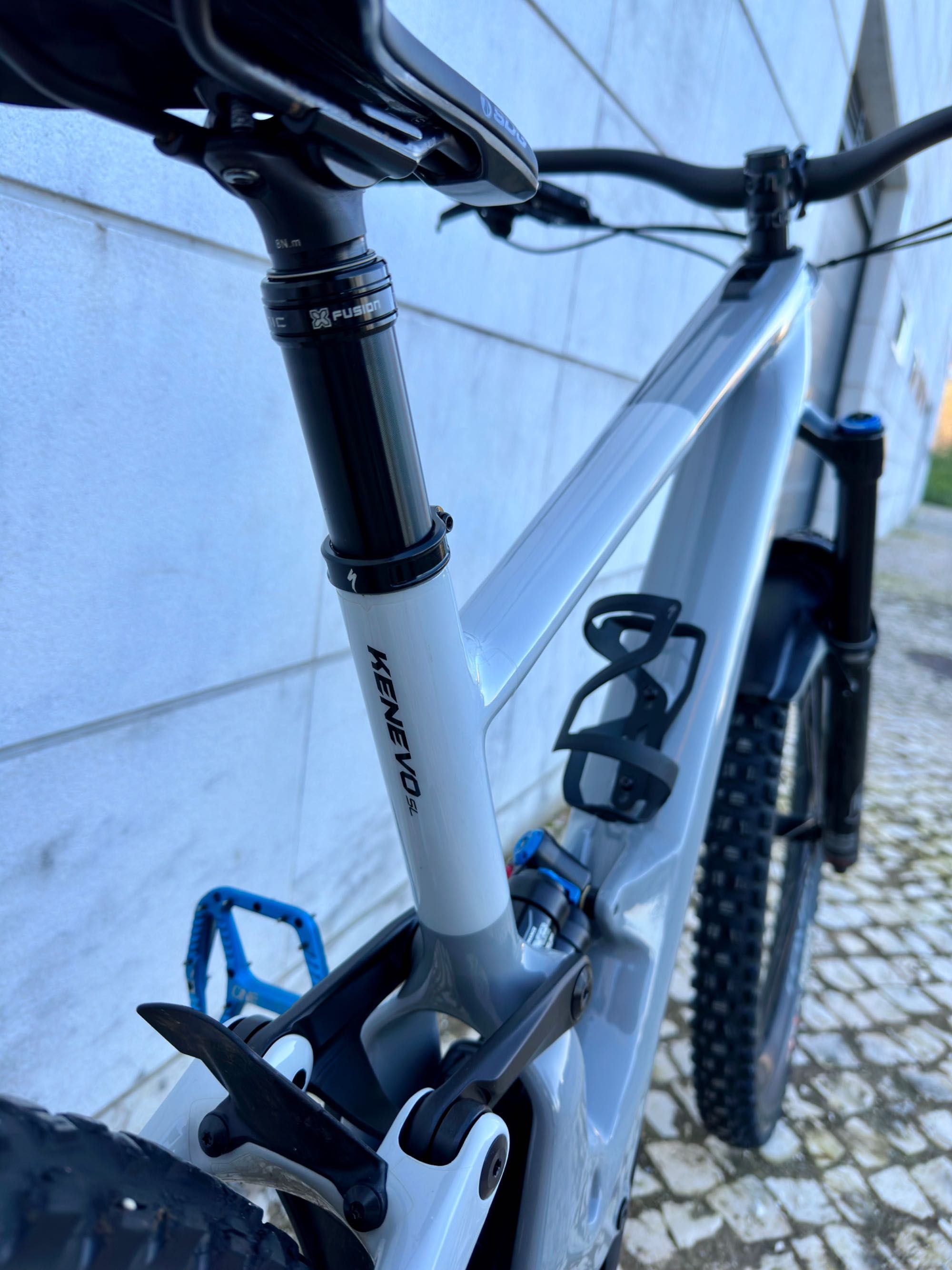 Specialized Kenevo SL Expert tamanho S4