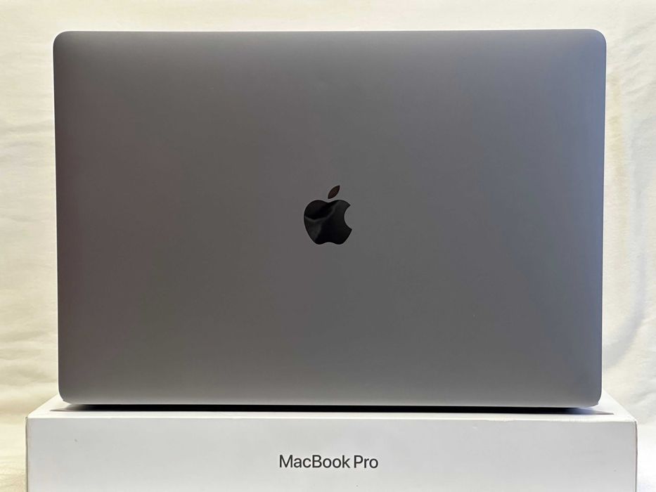 MacBook Pro 16 - 2019 i9-2.4/32GB/1000Gb SSD, GPU 5500M - 8гб -ІДЕАЛ