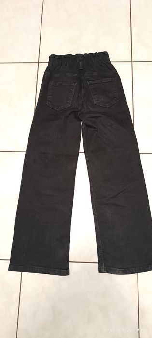 Джинси для дівчинки.