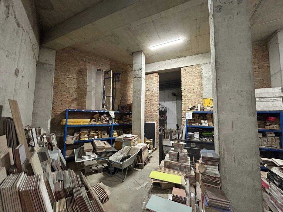 Продаж комерційного приміщення в р-н "ПортCity"!