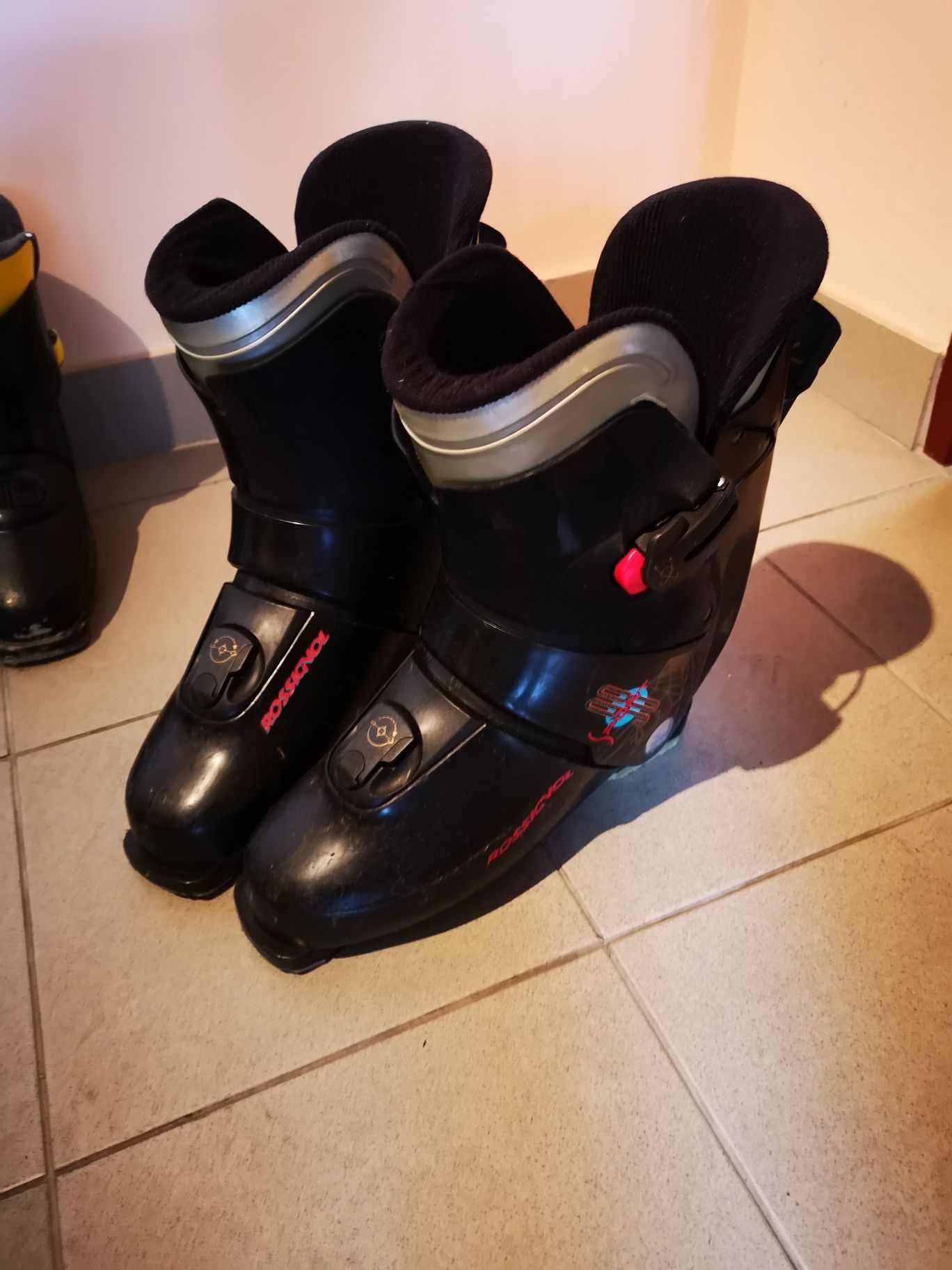 Buty plus narty, kilka rozmiarów