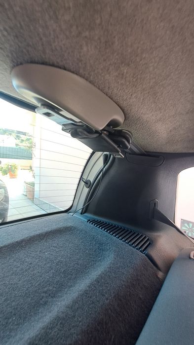 Renault Clio Cinza