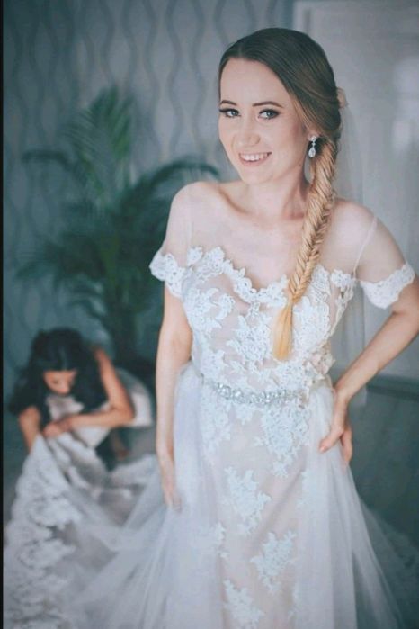 Suknia ślubna rybka tren tiul koronka  38 40