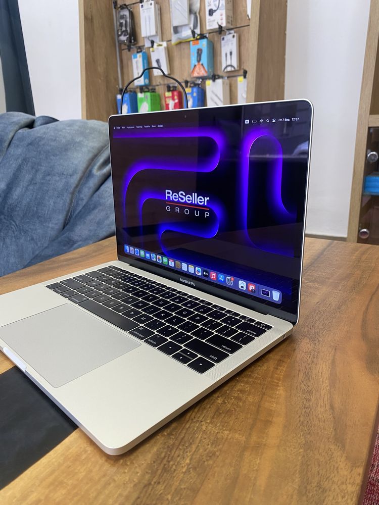 Ноутбук Apple MacBook Pro 13" i5/8/128GB Silver (MPXR2) 2017