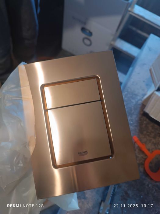 Grohe Skate Cosmopolitan S przycisk spłukujący WC Brushed Warm Sunset