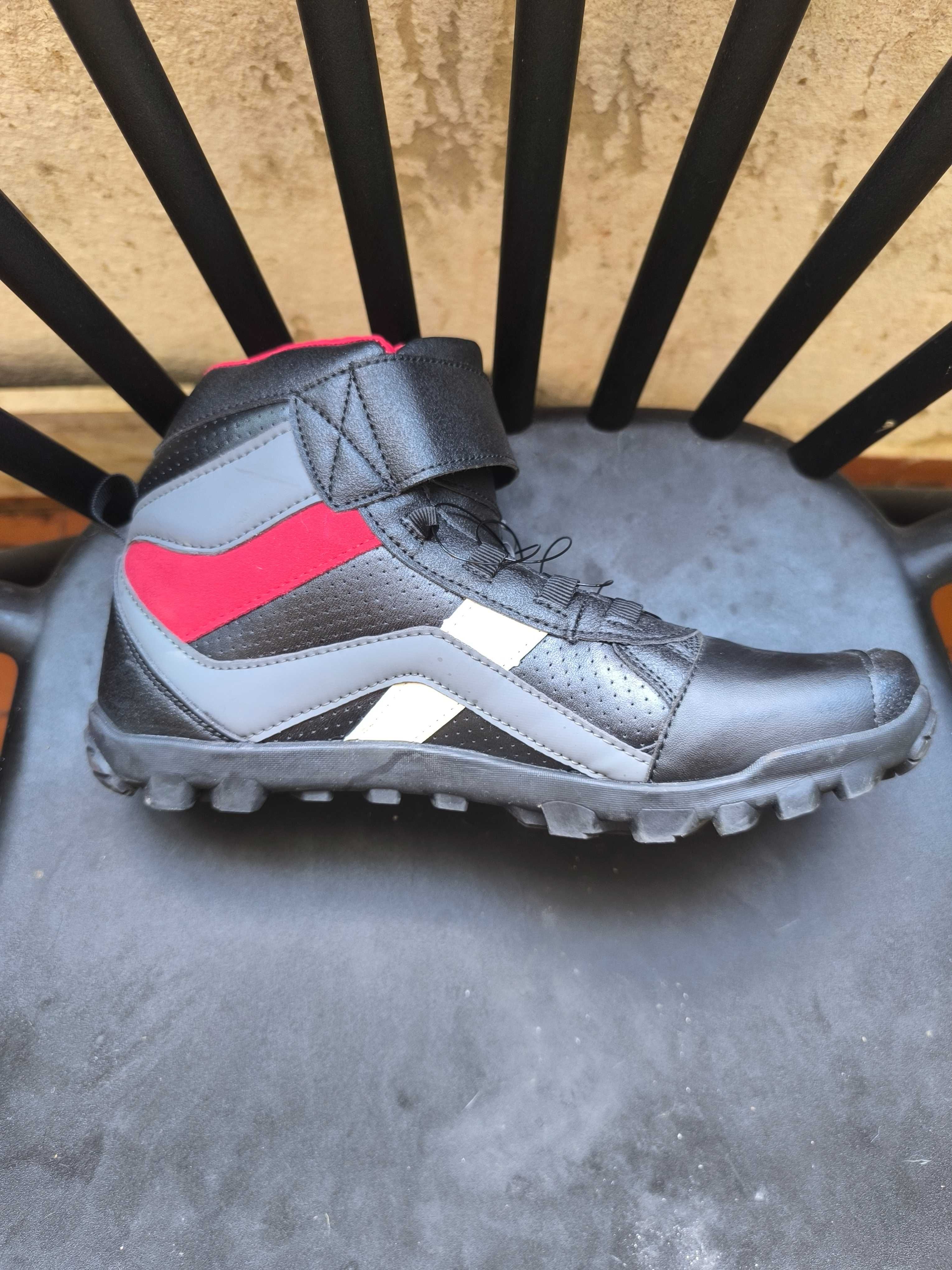 Bota motard novas T.42
