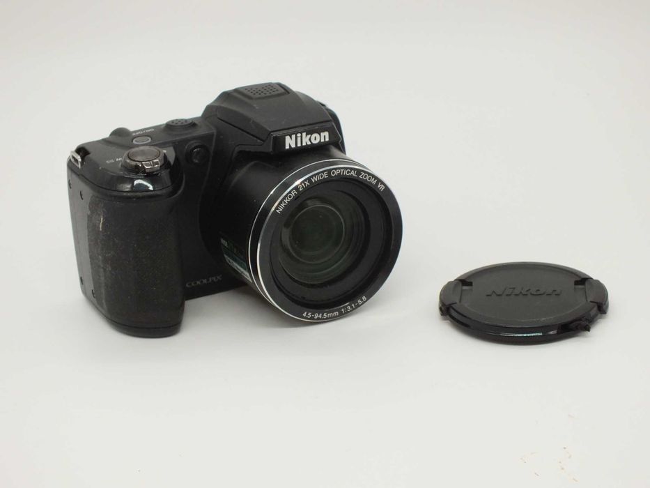 Aparat Nikon coolpix L310, plus pasek i dekielek