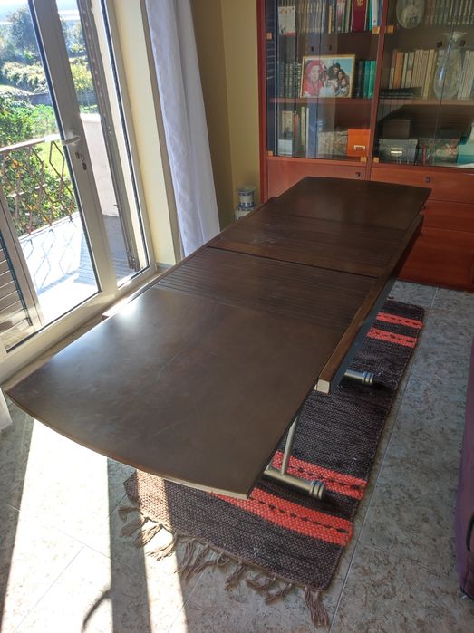 Mesa de jantar extensível