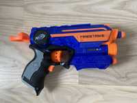 Pistolet Nerf.