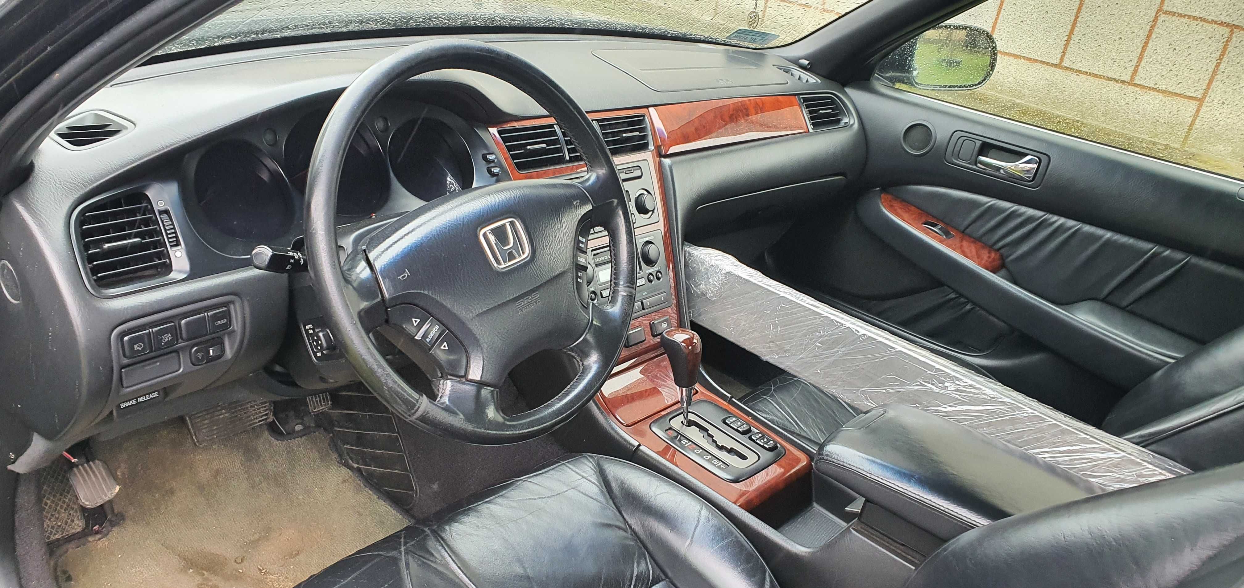 Honda Legend III ka9 2000