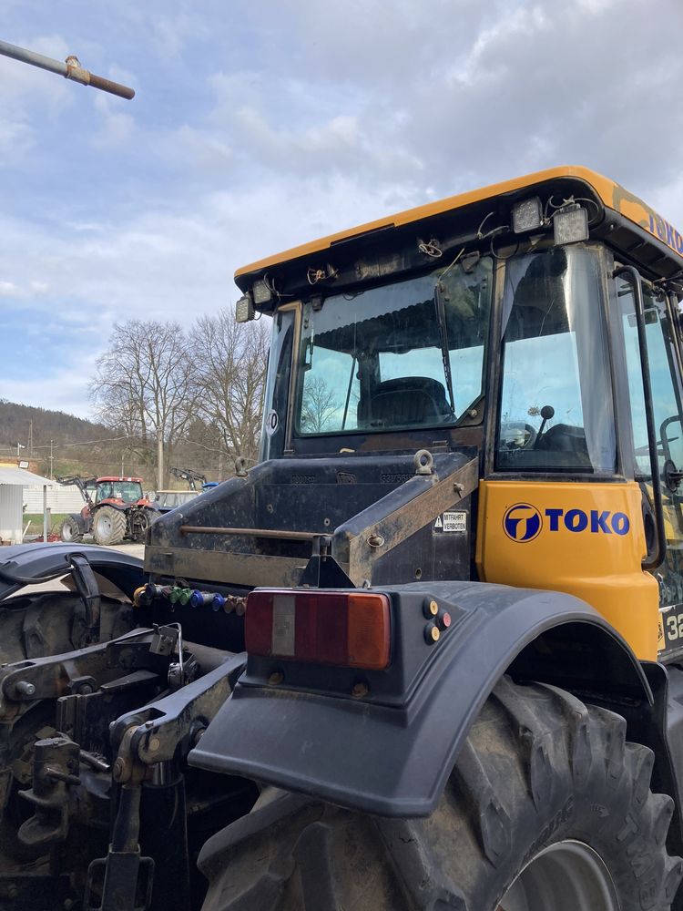JCB Fastrac 3230 + przyczepa