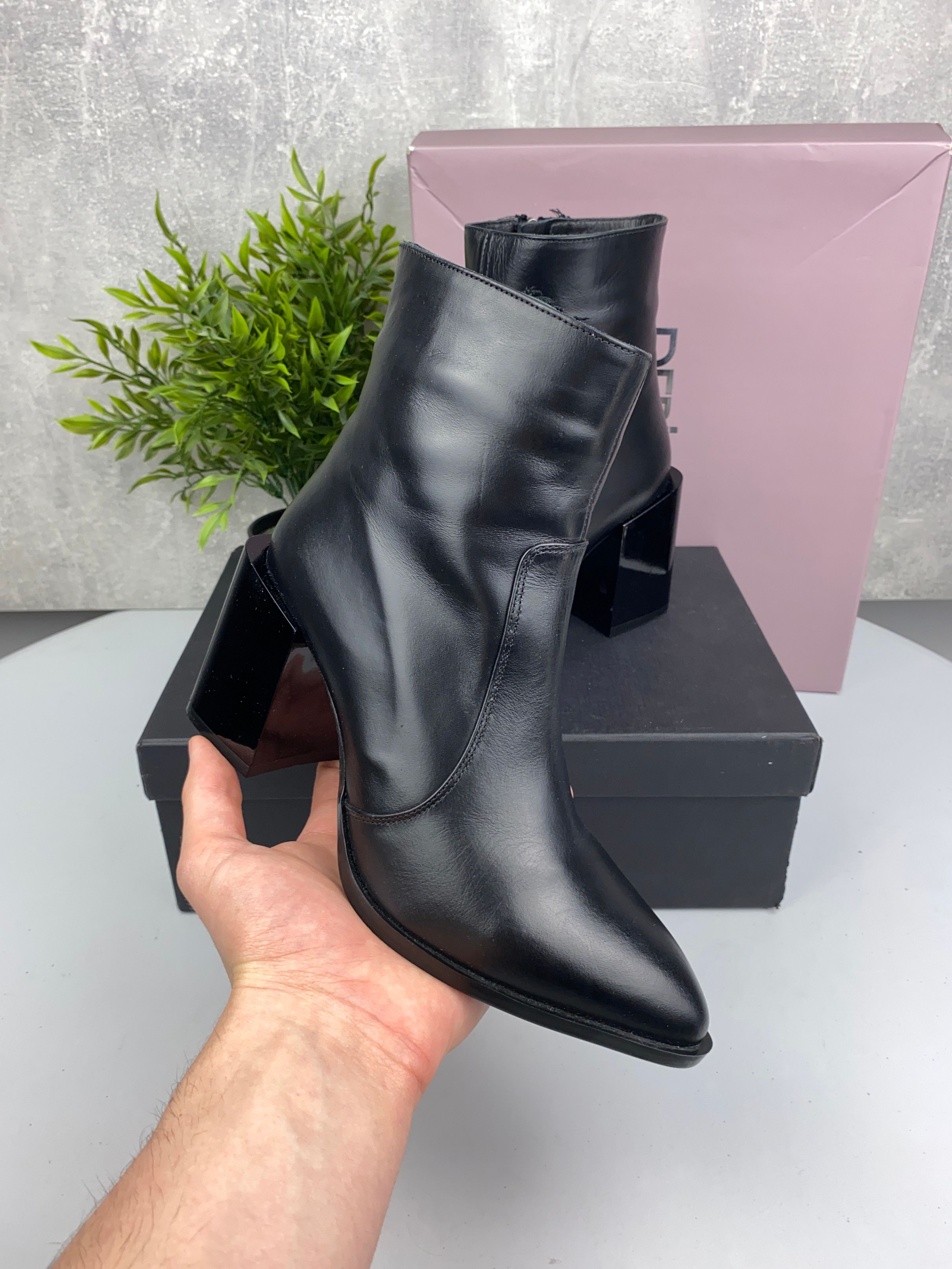 Świetne / buty botki / Derimod / Ankle Boots / r. 37 n199