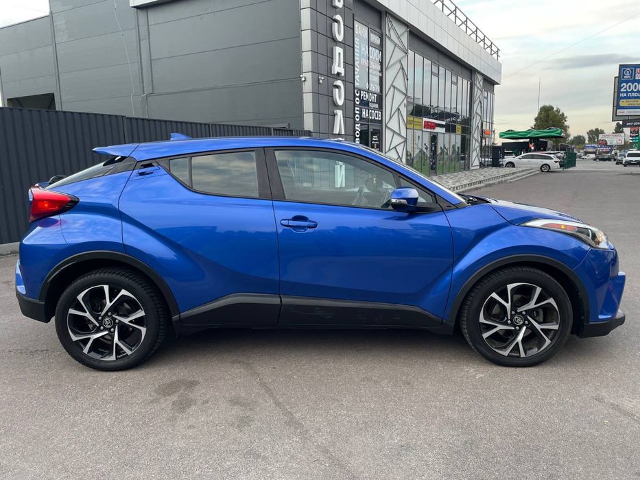 Toyota C-HR 2017