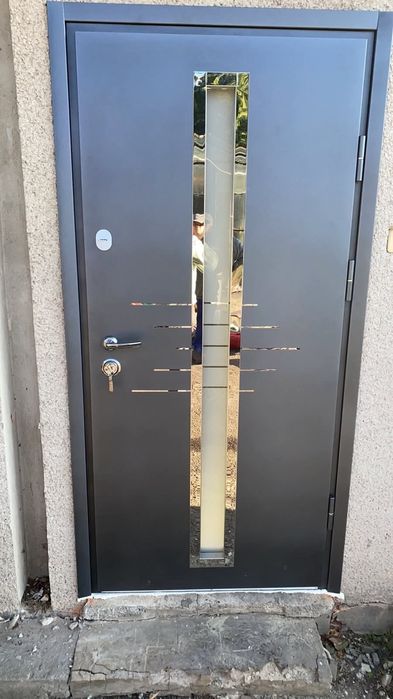 Розпродаж Двері вхідні Котедж Будинок