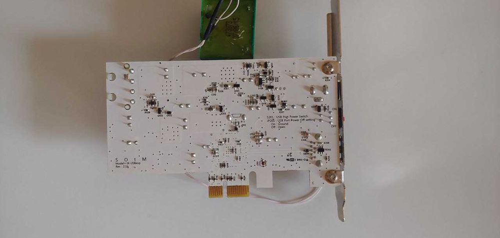 USB експандер SOtM tX-USBex + прецизійний зовнішній тактовий генератор