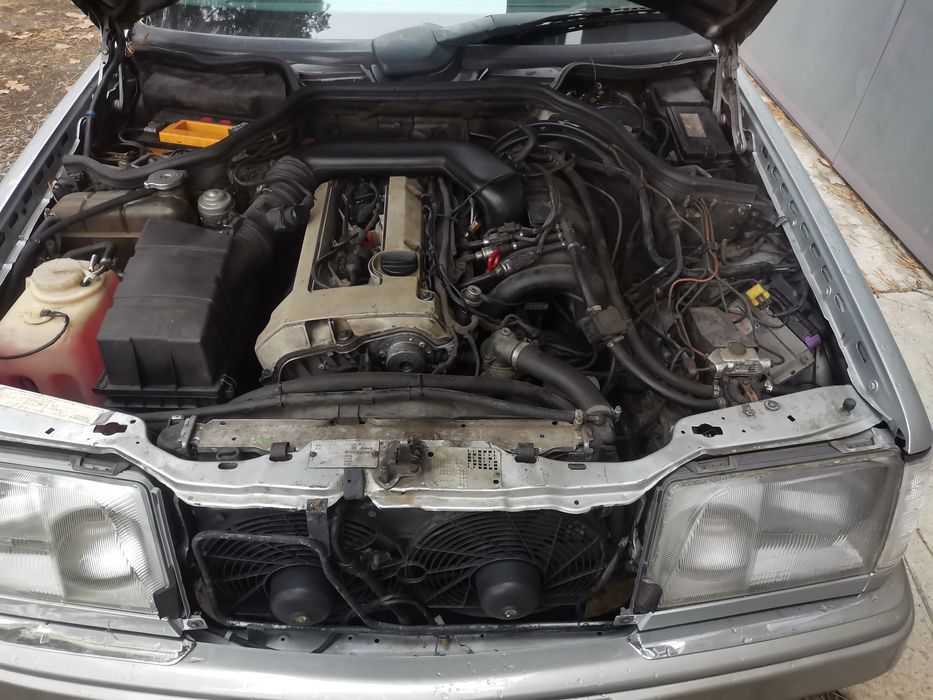 Mercedes-Benz W124