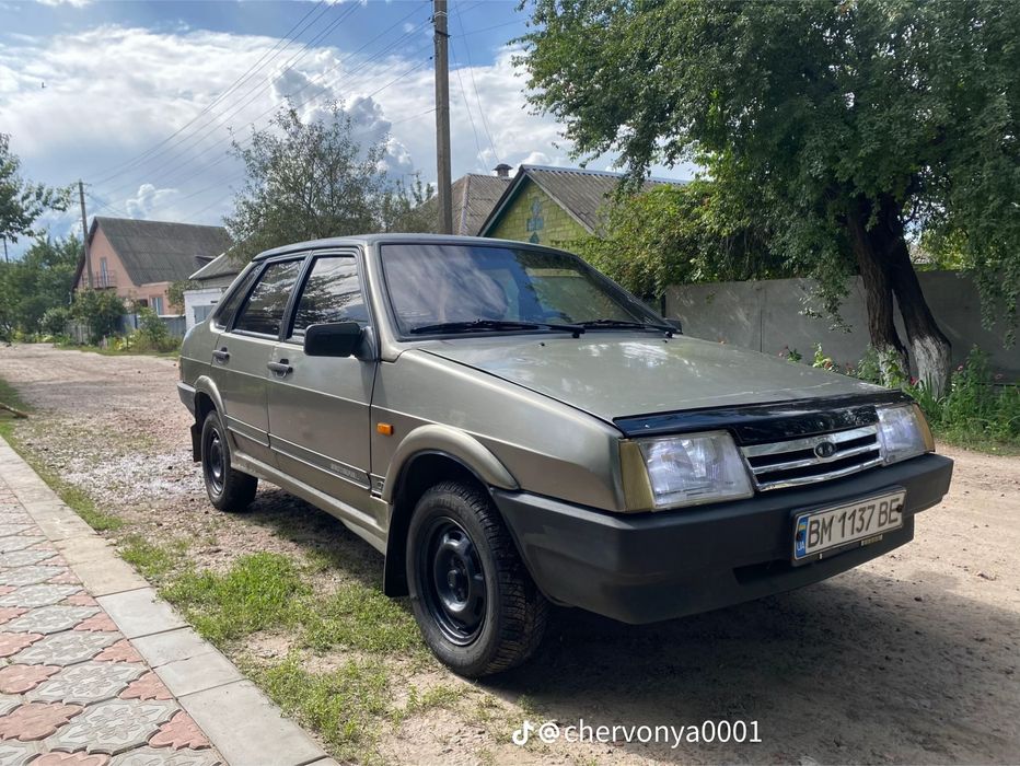 Ваз 21099...2002рік