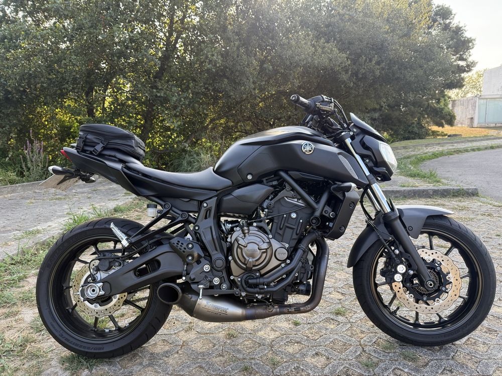 Yamaha Mt 07 - 2020 - black - full extras