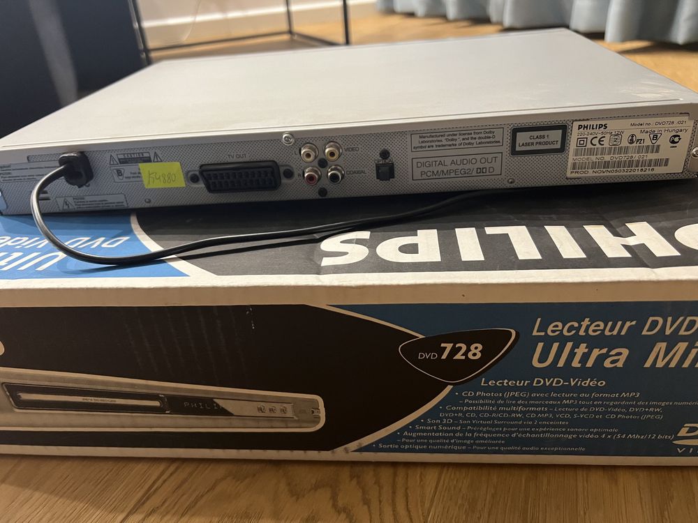 Philips DVD video player 728