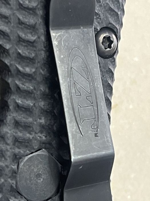 Ніж ZT Zero Tolerance 0200
