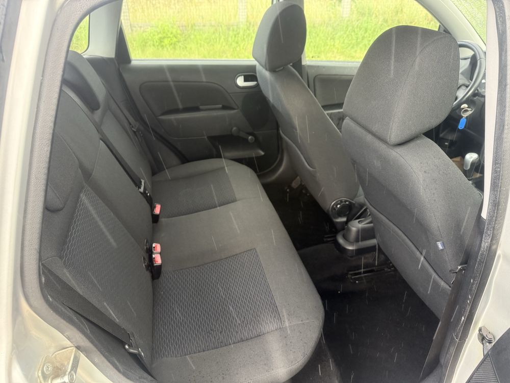 Ford Fiesta MK6 LIFT / Benzyna + LPG / Ghia / Zamiana / Sprawna /