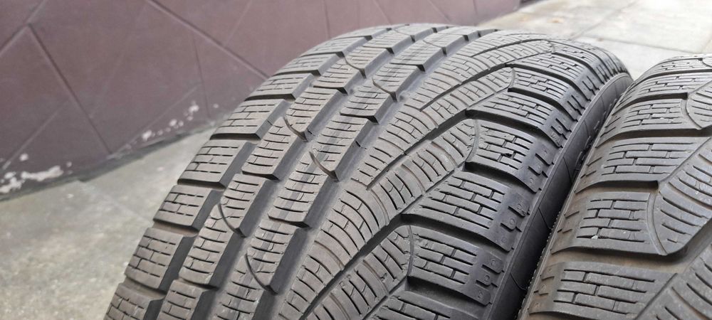 Opony zimowe Pirelli 235/40 R19  96V XL