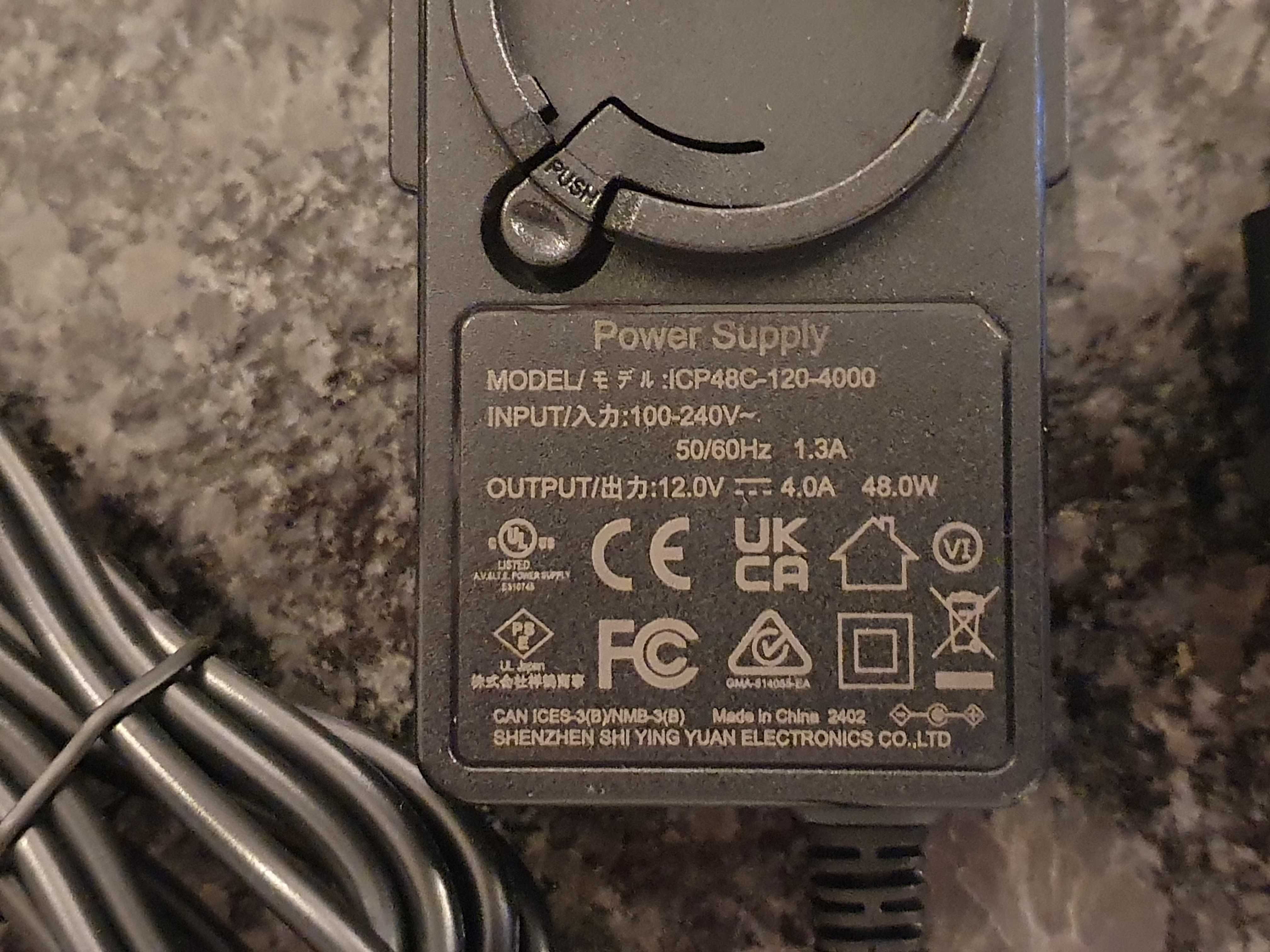 Zasilacz impulsowy wtyczkowy 12V/4A (48W) Wtyk 2.1/5.5mm Router WiFi