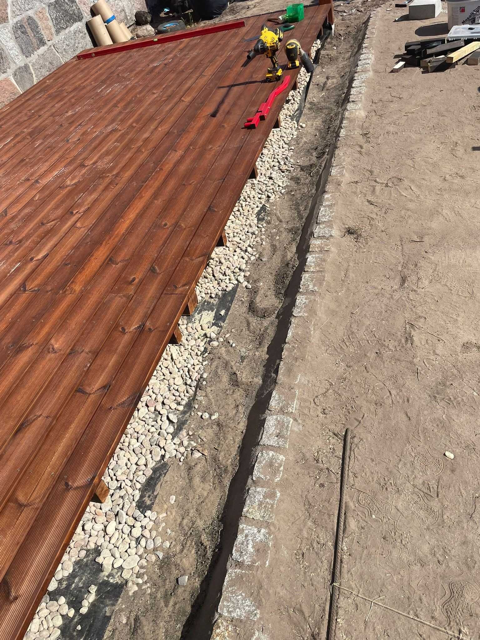 Deska tarasowa sosnowa impregnowana ciśnieniowo–28x120mm-Skład Drewna