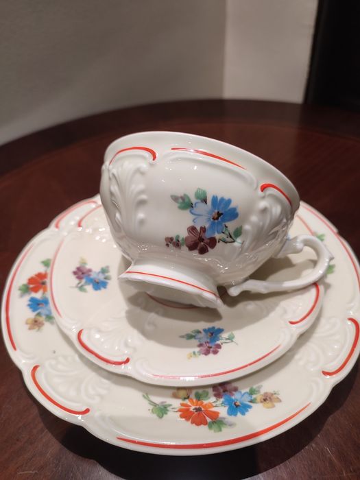 Śliczne stare trio porcelana