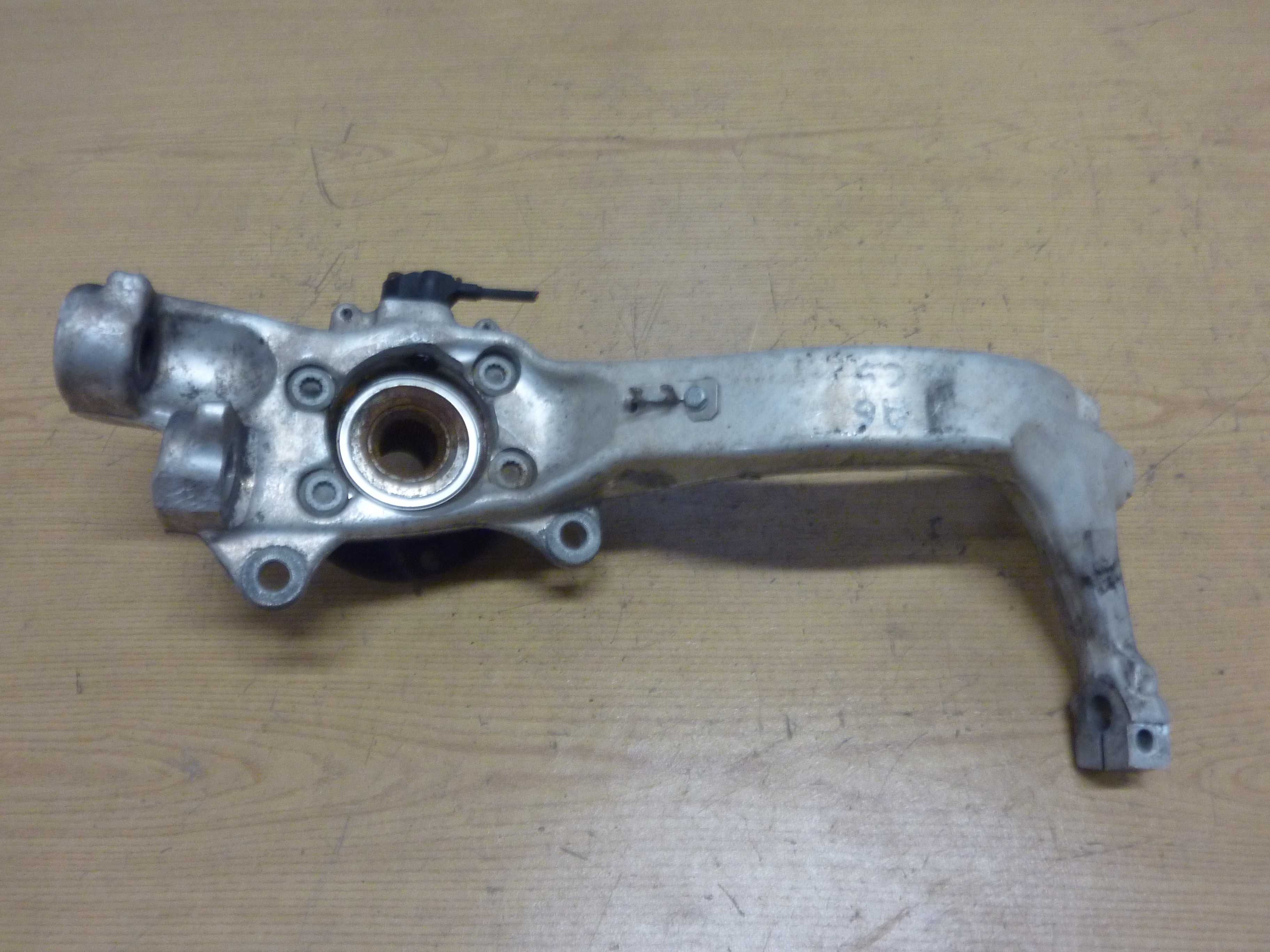 AUDI A6 C5 lift ZWROTNICA PRAWY PRZÓD prawa przednia 4B3258G aluminiow