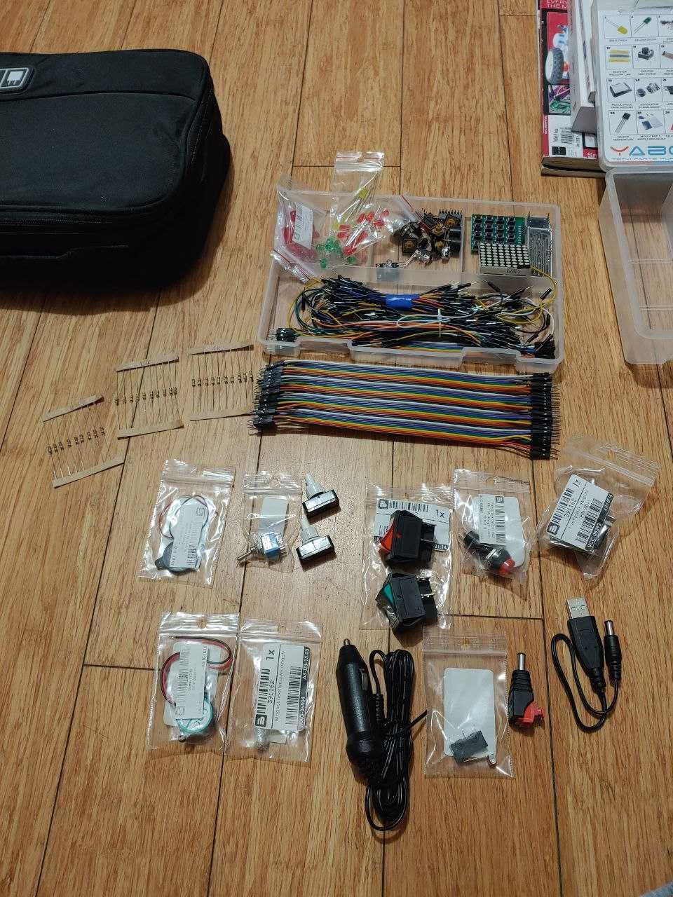 Arduino Uno + Duży zestaw modułów i akcesoriów