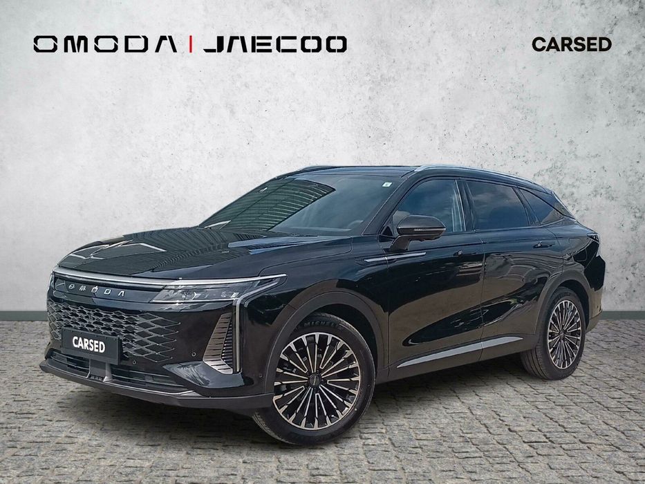 Omoda 9 Exclusive Ink black czarna tapicerka od ręki