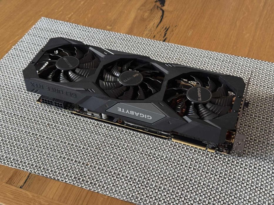 Karta graficzna RTX 2070 super GIGABYTE
