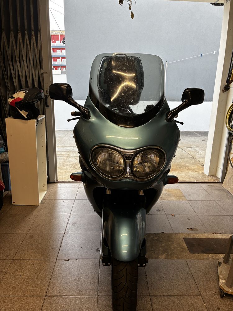 Triumph trophy 1200