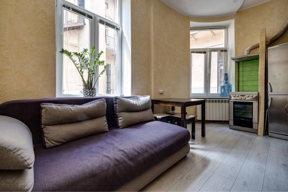 Продаж 1 к квартири в центрі міста. Вул. Дорошенка.