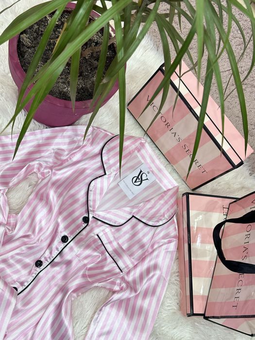 Дитячі піжами у стилі Victoria’s Secret