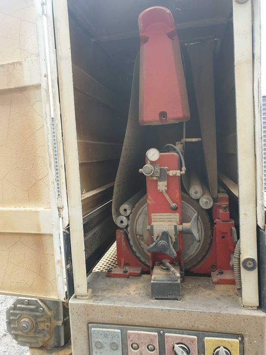 Szlifierka szerokotaśmowa SCM C90  oscylacja taśmy walec gumowy twardy