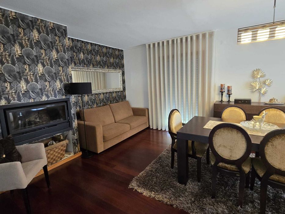 Magnífica  moradia T5 para venda em.S.mamede de infesta 545.000,00