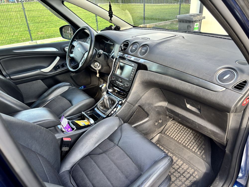 Ford S-MAX 1.6 benzyna