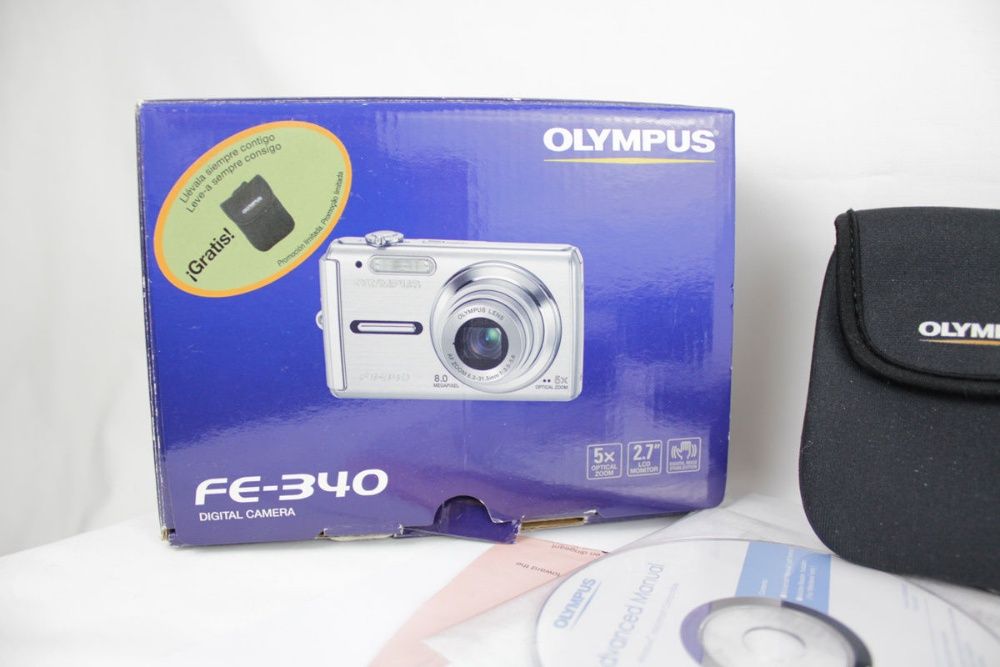 Máquina Fotográfica Olympus FE FE-340 8.0 MP *Para Peças ou Reparar*