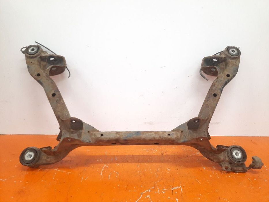 AUDI A4 B6 00-05 SEDAN SANKI BELKA ZAWIESZENIA TYŁ  ALT