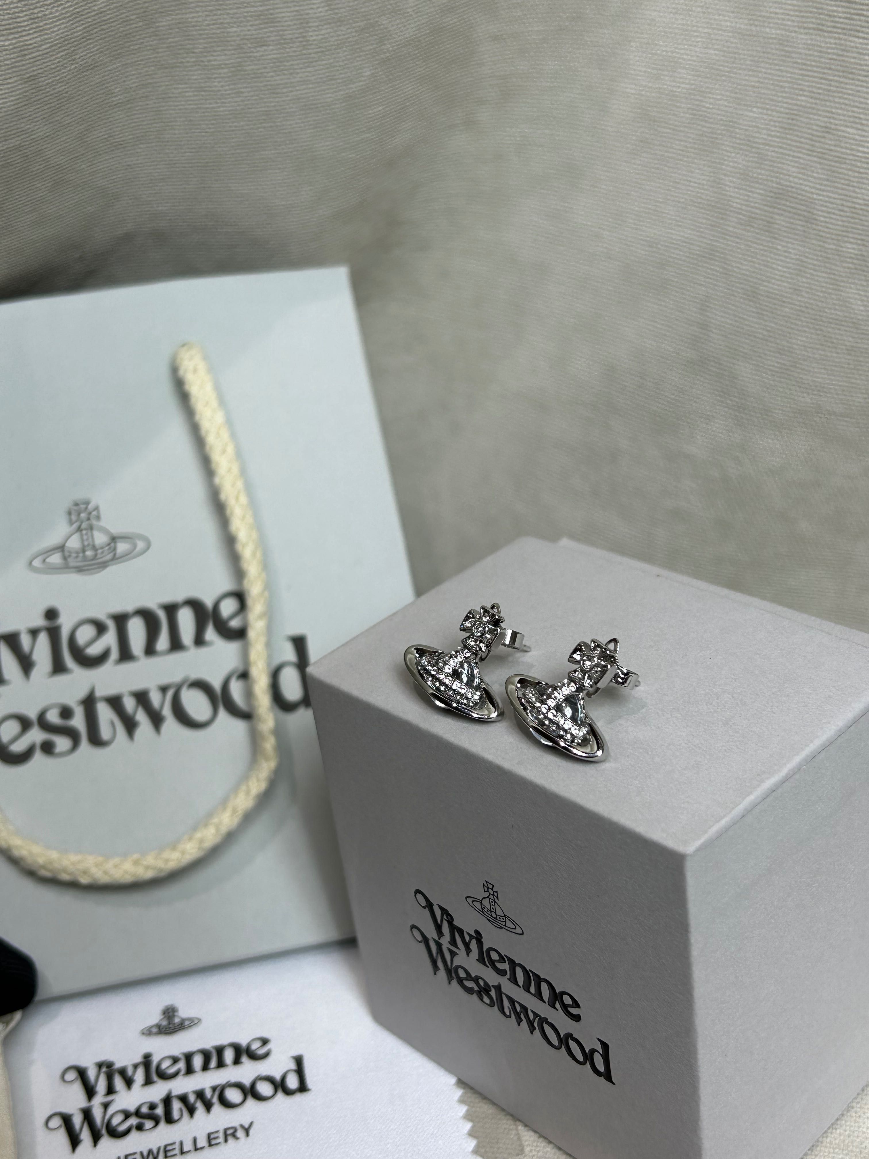 Vivienne Westwood Ladies Sorada Earrings оригинал сережки серьги