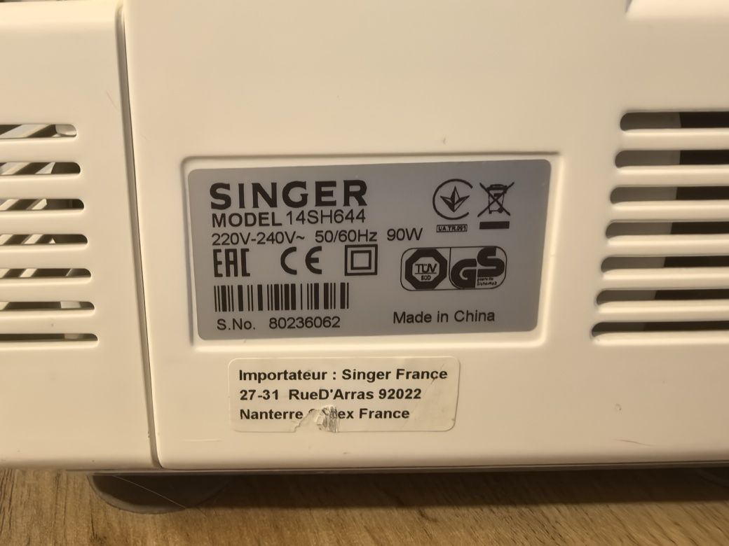Overlock Singer 14SH644