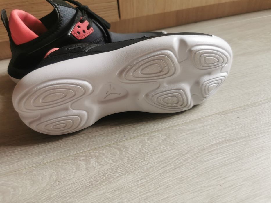 Nowe buty Jordan r. 36